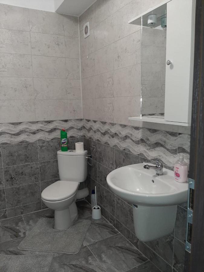 Luxury Daniel Apartament Residence Militari Rosu Exterior photo
