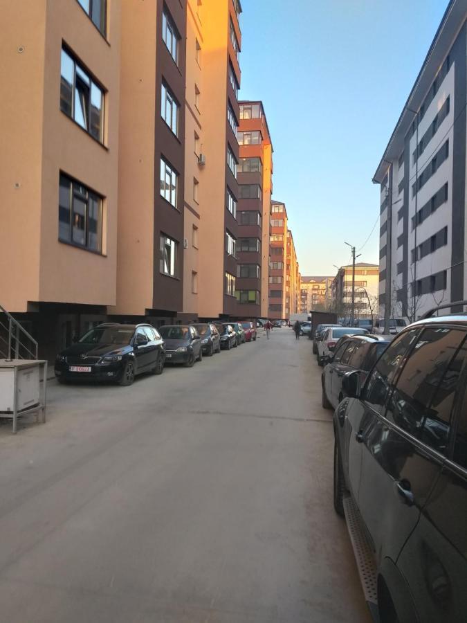 Luxury Daniel Apartament Residence Militari Rosu Exterior photo